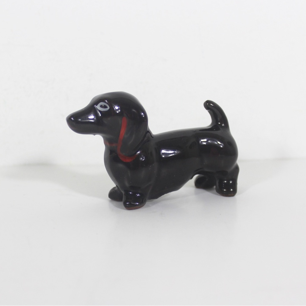 1960’s Vintage black/brown ceramic Dachshund Dog Figurine, Porcelain Canine